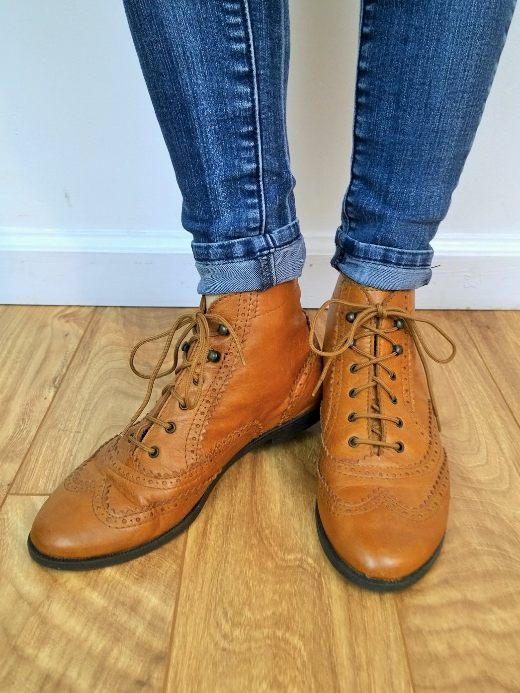 #fashionfindsfriday #topshop #brogueankleboots cupcakesandwildponies